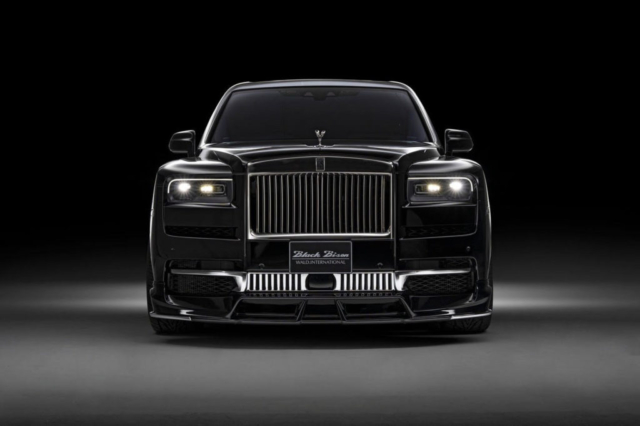 wald-black-bison-rolls-royce-cullinan-body-kit-front-lip-spoiler-front-studio-2019-2020